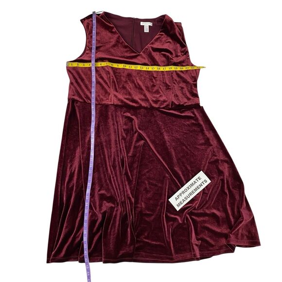 London Times Dress Womens 22W Red Velvet Party Work Office Date Elegant Stretch - Picture 9 of 11